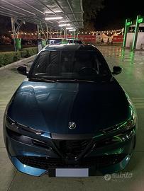 Alfa Romeo Junior 1.2 SUV Ibrido