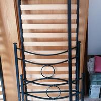Letto singolo in ferro battuto