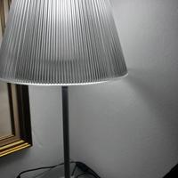 Lampada da tavolo flos