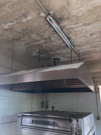 Cappa acciaio grande da ristorante
