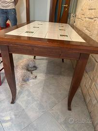 TAVOLO CUCINA CON SEDIE