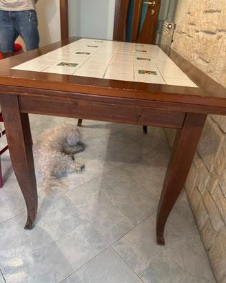 TAVOLO CUCINA CON SEDIE