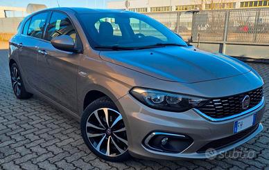 FIAT TIPO 1.6 Mjet 5P Lounge