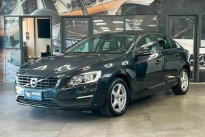 VOLVO S60 2.0 d4 Kinetic 190cv - IVA ESPOSTA