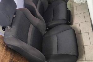 sedili yaris ts