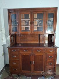credenza cristalliera classica. 150 euro fissi
