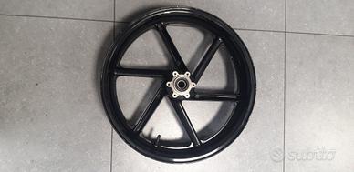 cerchio anteriore cbr 900rr