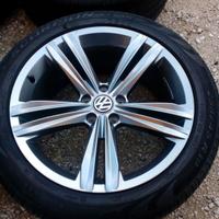 CERCHI e gomme nuove 19 originali vw
