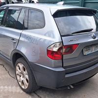 Ricambi vari Bmw X3 3.0d E83 del 2005