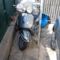 Piaggio Vespa 200 L - 2004