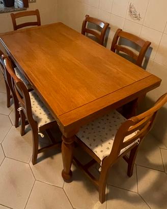 Tavolo allungabile in legno massello + 6 sedie