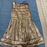 Vestito nuovo dorato