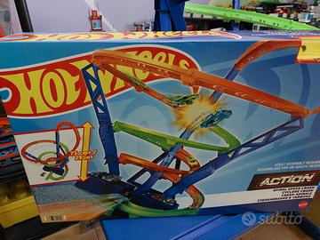 PISTA HOT WHEELS CYCLONE