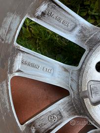 4 cerchi in lega originali Wolksvagen con gomme