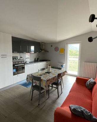 Trilocale a villa d'agri