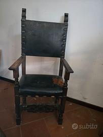 Sedia antica da studio con seduta imbottita