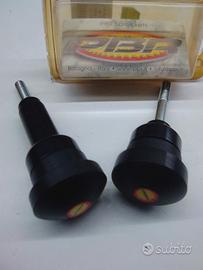 Paracarena in lega SUZUKI