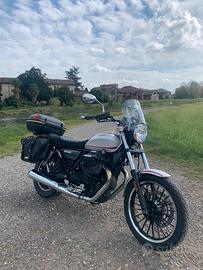 Moto guzzi v9 roamer