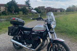 Moto guzzi v9 roamer