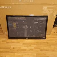 LG 42PJ250 42 pollici FHD solo schermo