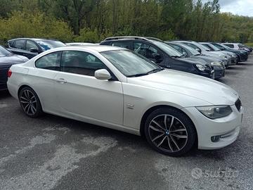 BMW Serie 3 325i xdrive