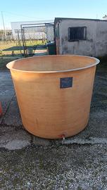 Vasca per mosto vino in vetroresina 1500L