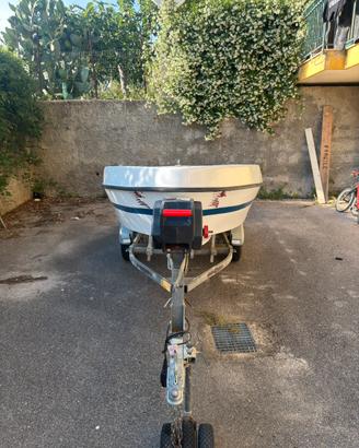 NAUTICA PICENTIA 3,70 + CARRELLO CRESCI N6 MA-R