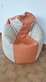Pouf  in vera pelle a sacco arancione e beige