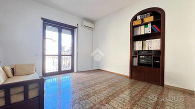 4 LOCALI A FONTE NUOVA