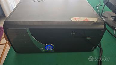 PC Desktop Compatto pronto all'uso 