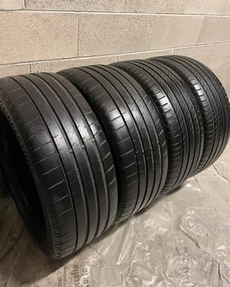 225 50 18 Bridgestone Pirelli  estive 50%