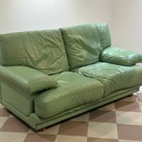 Divano in vera pelle verde natuzzi – 2/3 posti