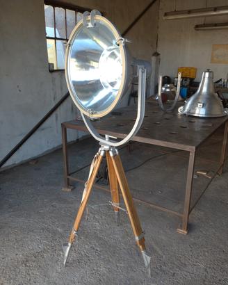 lampada industriale