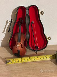 Strumenti musicali miniatura