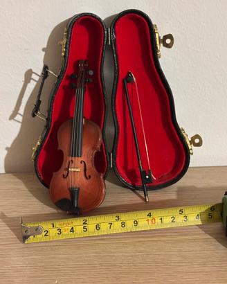 Strumenti musicali miniatura