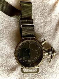 LEONIDAS OROLOGIO D’EPOCA, CRONOGRAFO SGANCIABOMBE