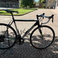 Bici da corsa cannondale CAAD 10