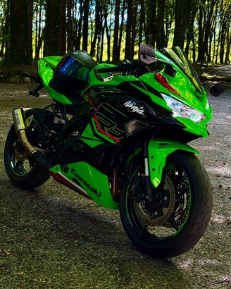 Kawasaki Ninja ZX-4RR