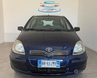 TOYOTA Yaris 1.0i 16V cat 5 porte