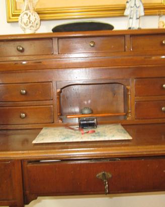 scrittoio in legno