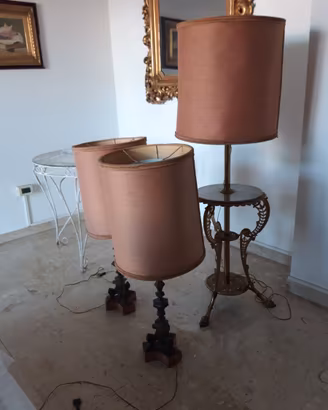 Set composto da 3 lampade con paralume