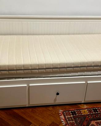 Divano letto Hemnes Ikea