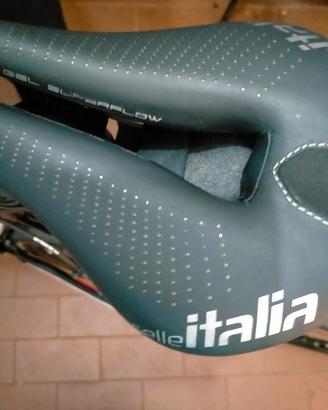 sella bicicletta corsa 