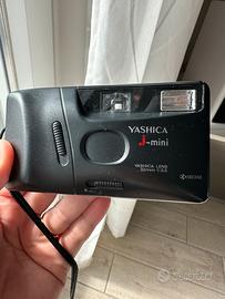 Fotocamera Yashica J Mini