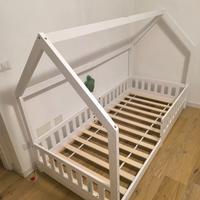 Letto a capanna montessoriano