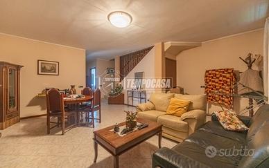 Villa a schiera, Via Donatori di Sangue, Albairate