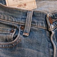 jeans hollister e zara
