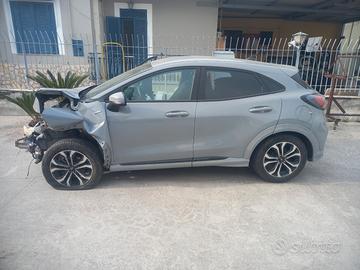Ford puma sinistrata incidentata gasolio 