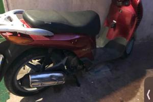 sh 125 con blocco 150 malossi 600€