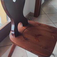 3 sedie in legno massello. 